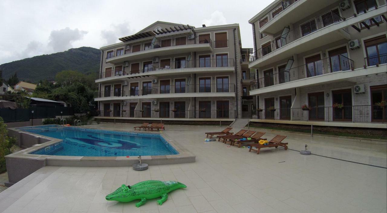 Appartamento Perla di boka Baošići Esterno foto